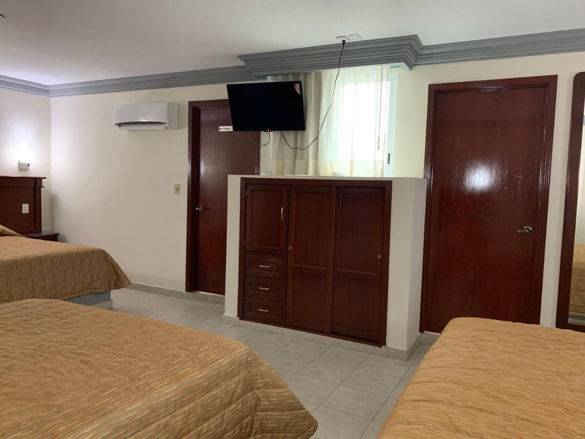 Real Del Sur Motel Moroleon Екстериор снимка